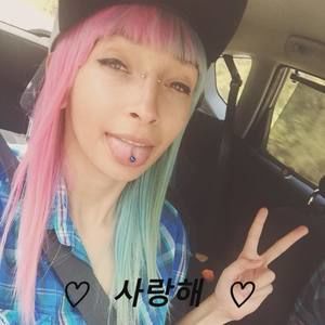 Meet your Posher, Katherine